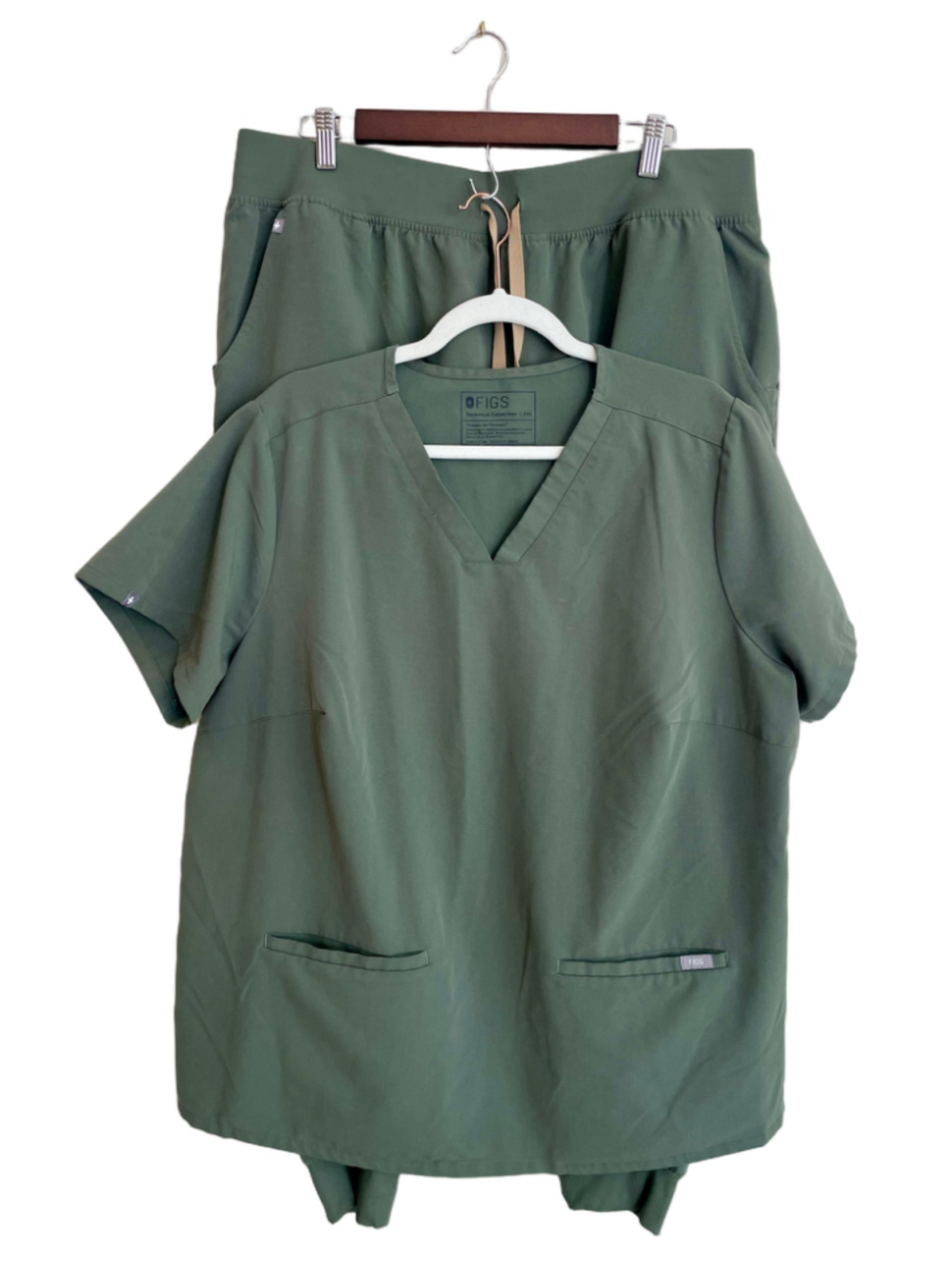 FIGS Zamora Scrub Set Women’s 3XL Moss Green Technical Collection